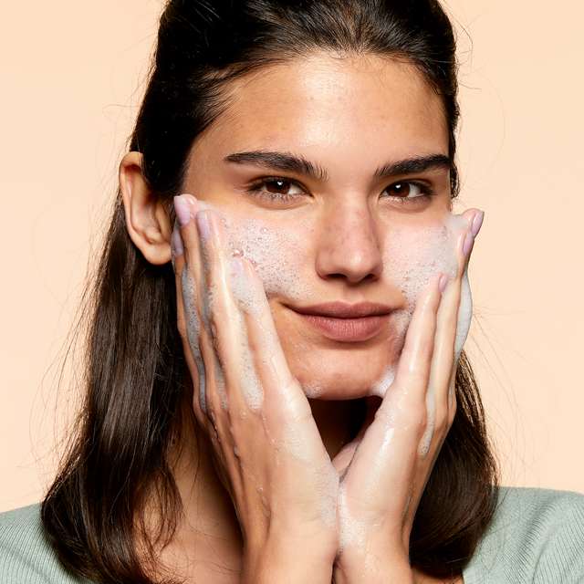 ژل شستشو پیوراسکین  150میل PURE SKIN Deep Cleanse Face Washing Gel