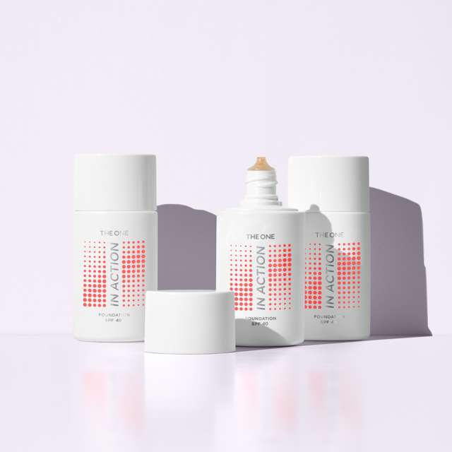 ضدآفتاب رنگی این اکشن دوانTHE ONE IN ACTION Foundation ۴۰ SPF
